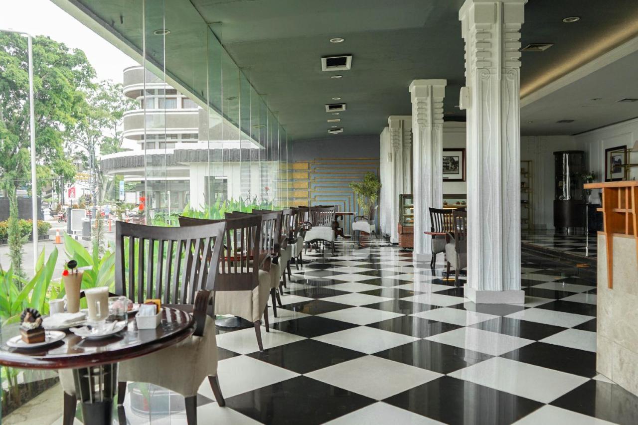 Hotel Savoy Homann Bandung Exterior foto