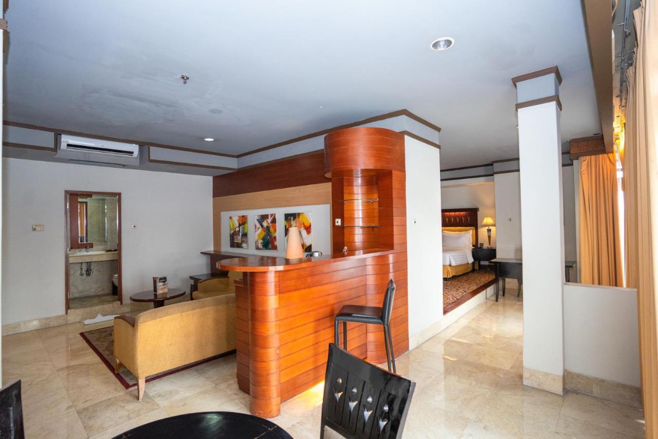 Hotel Savoy Homann Bandung Exterior foto