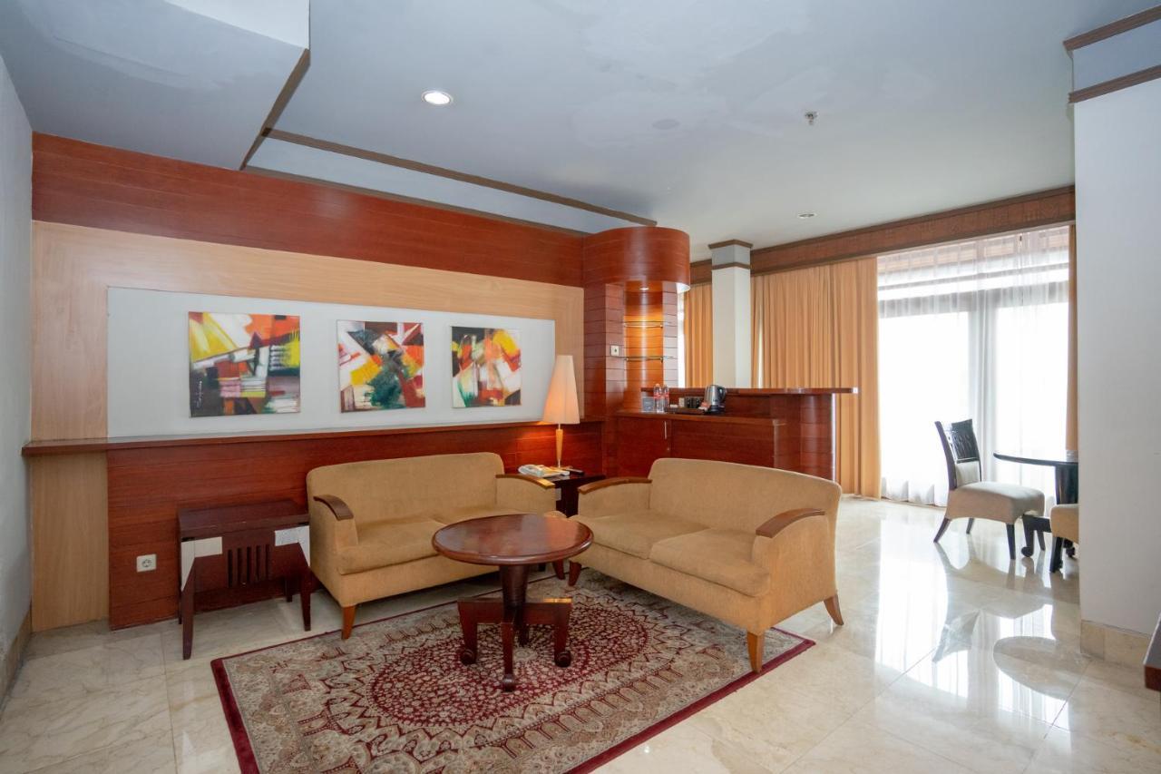 Hotel Savoy Homann Bandung Exterior foto