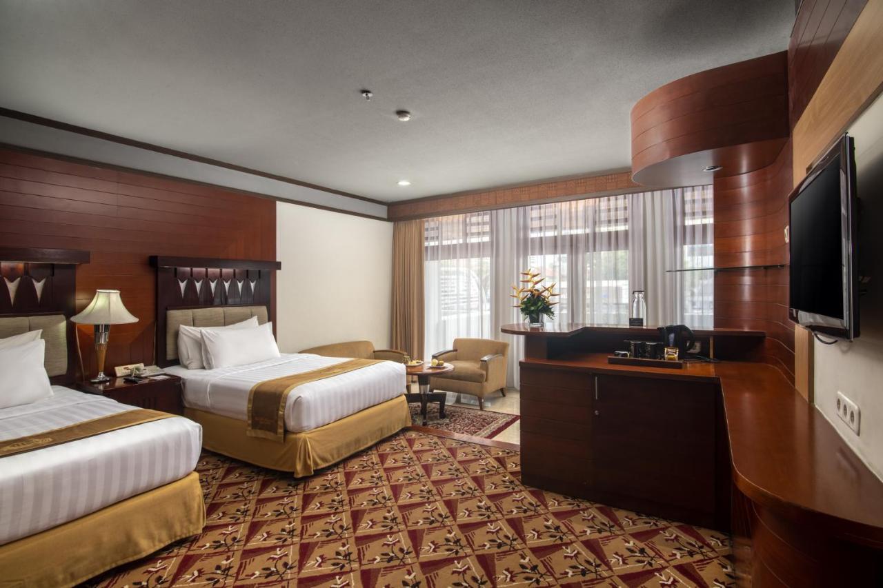 Hotel Savoy Homann Bandung Exterior foto
