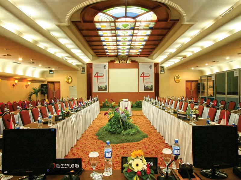 Hotel Savoy Homann Bandung Exterior foto